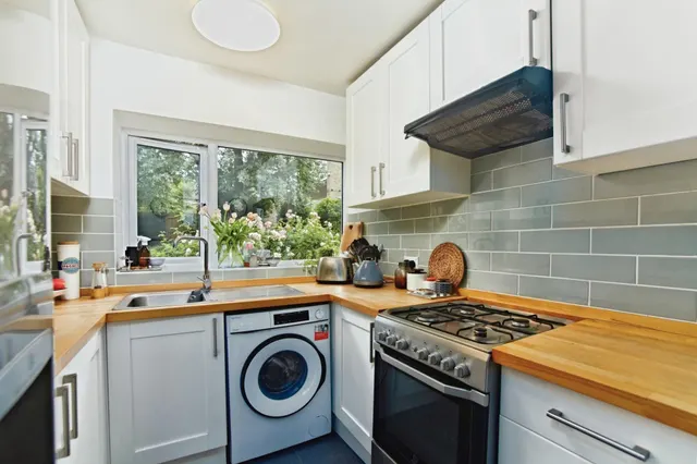 Oaks Avenue, London, SE19, photo 2