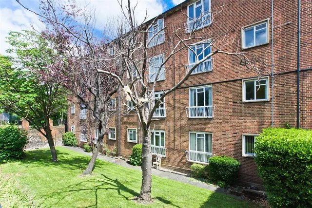 Hunter House, Junction Road, London, photo 1
