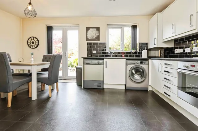 Auckland Drive, Birmingham, B36, photo 2