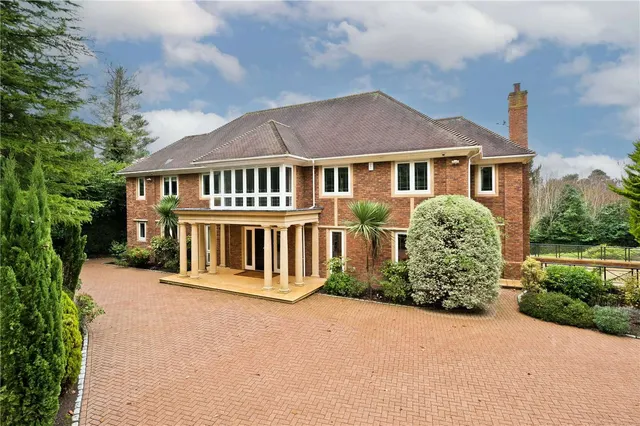 St George's Hill, Weybridge, Surrey, KT13 0NX, photo 1