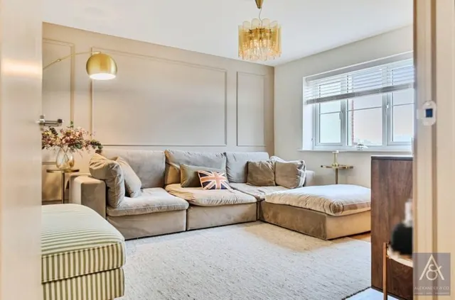 Summerhouse Hill, Buckingham, MK18, photo 2