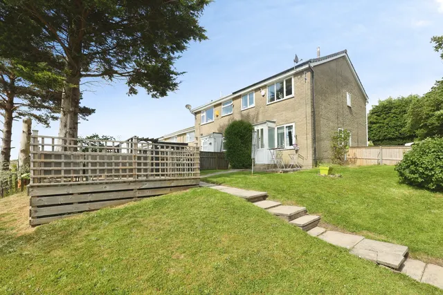 Dale View Road, Keighley, photo 1