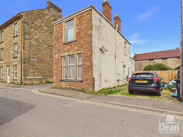 Regent Street, Lydney, photo 1