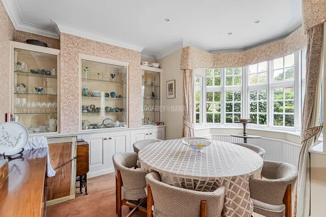 Corringham Road, Hampstead Garden Suburb, NW11, photo 2