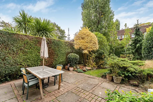 Corringham Road, Hampstead Garden Suburb, NW11, photo 3
