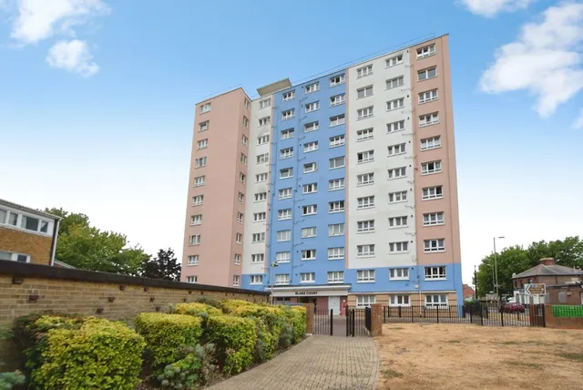 South Street, Gosport, PO12, photo 1