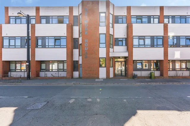 Bridge Street, High Wycombe, HP11, photo 1