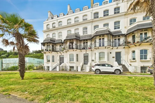Marine Parade, Folkestone, photo 1