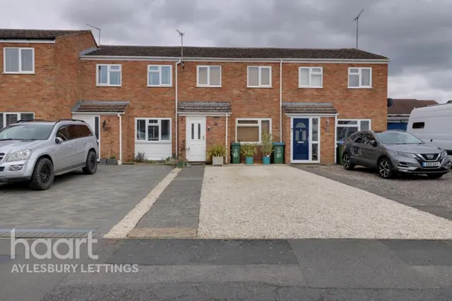 Charmfield Road, HP21