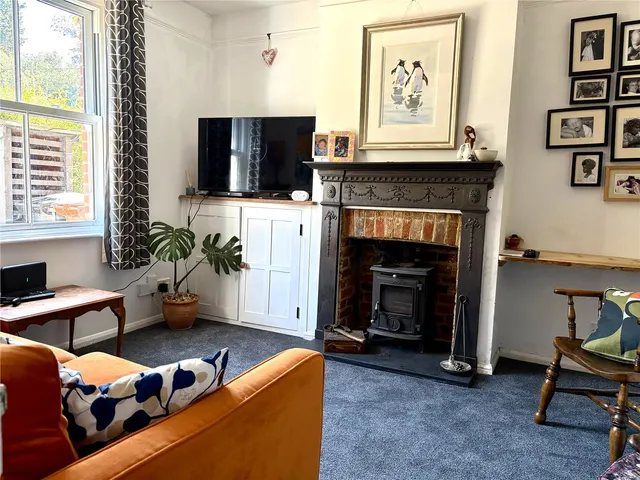 Photo 3 — Middlebridge Street, Romsey, Hampshire, SO51 8HH