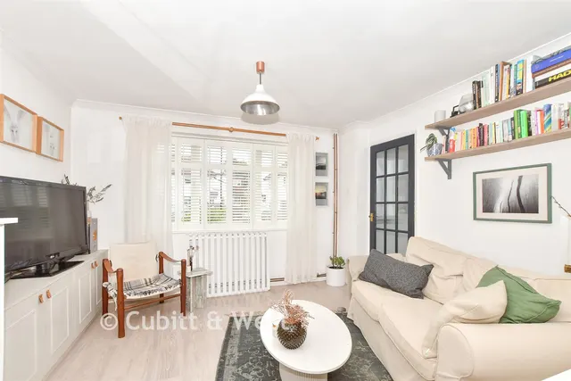 Woodleigh Road, Burgess Hill, RH15, photo 3
