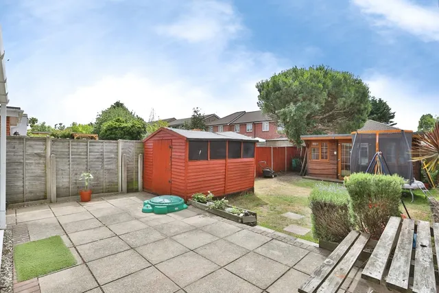 Cynthia Road, Poole, BH12, photo 2