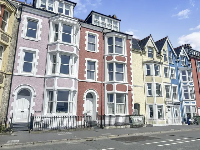Bodfor Terrace, Aberdovey, photo 1
