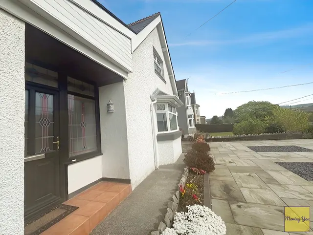 Photo 3 — Swansea Road, Trebanos, Swansea, SA8 4BY
