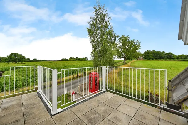 Tatenhill Common, Rangemore, DE13, photo 2