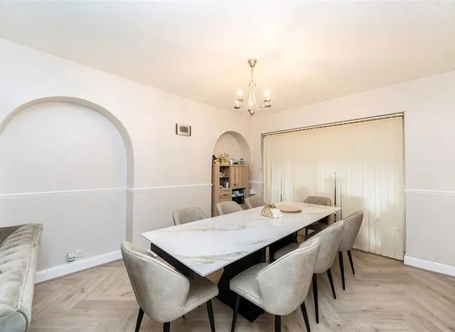 Photo 3 — Wricklemarsh Road, Blackheath, SE3