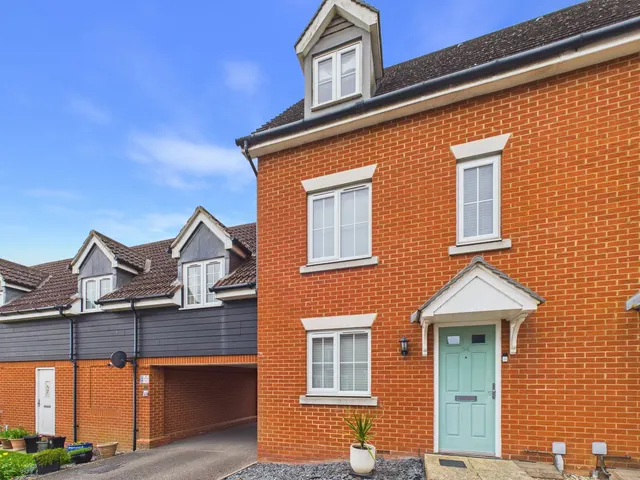 Phoenix Way, Stowmarket, photo 1