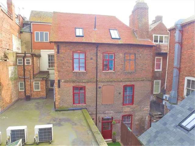 Widemarsh Street, Hereford, photo 1