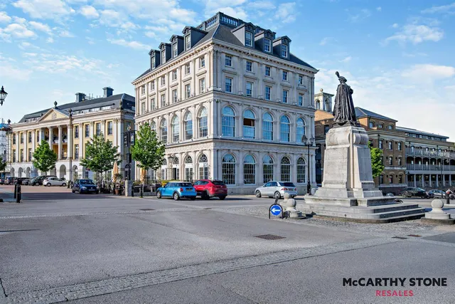 Bowes Lyon Place, Poundbury, DT1, photo 2