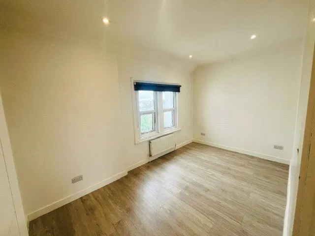 Boundary Road, Hove, East Sussex, BN3, photo 1