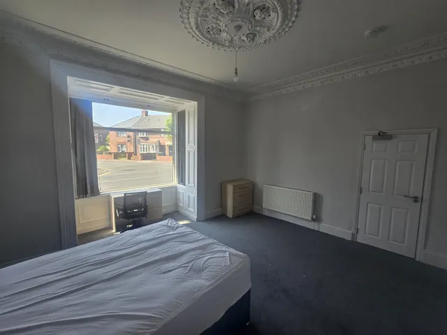 Photo 2 — Room 1, 83 Thompson Road, Sunderland