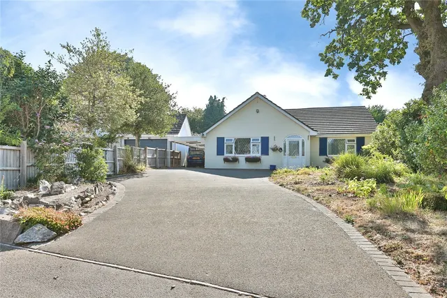Dewlands Way, Verwood, BH31, photo 1