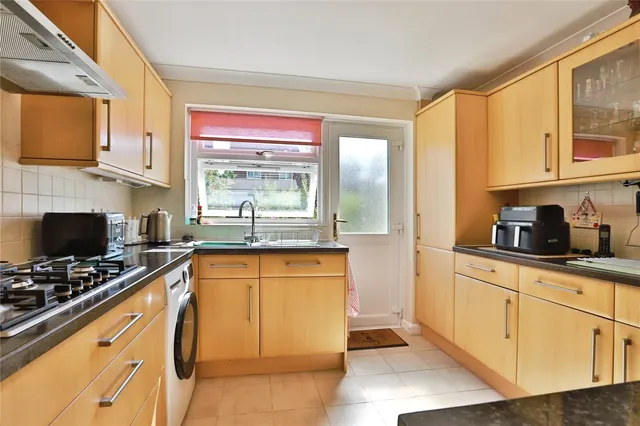 Dewlands Way, Verwood, BH31, photo 2