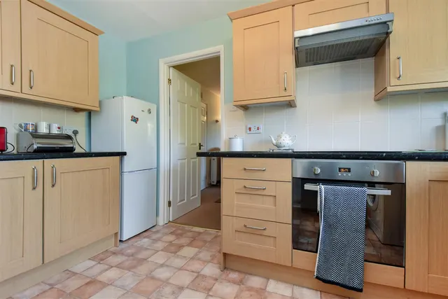 Somerville Road, Willand, photo 3