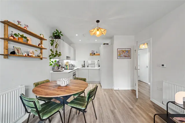 Buttercup House, 5 Springfield Drive, Wandsworth, London, SW17, photo 1