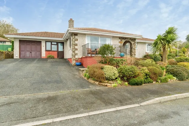Hillside Road, St. Austell, PL25, photo 1