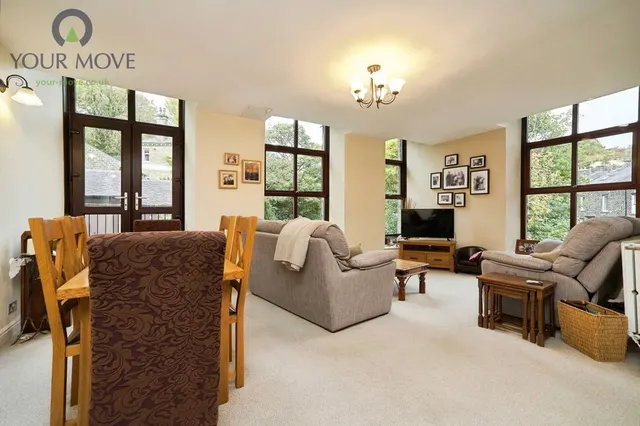 Station Road, Keighley, BD22, photo 3