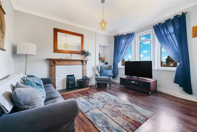 Calderwood Road, Rutherglen, G73, photo 2