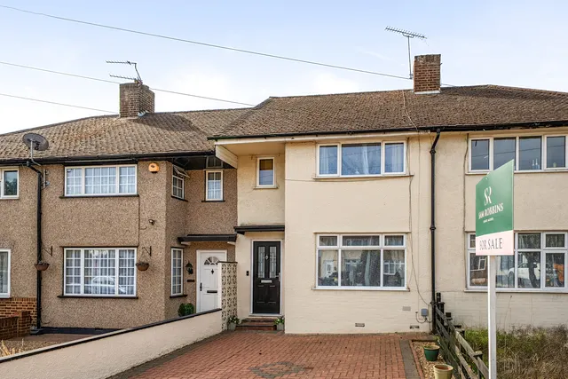 Dudley Drive, Ruislip, HA4, photo 1