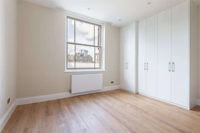 Photo 3 — Clifton Hill, St. John's Wood, London, NW8 0JT