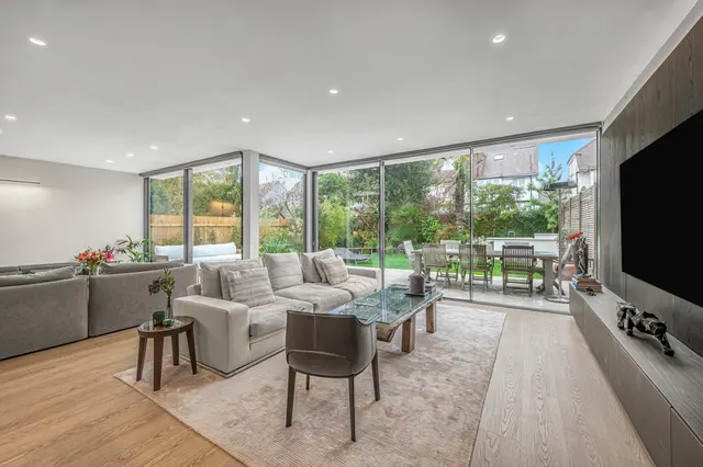 Shottfield Avenue, East Sheen, SW14, photo 1