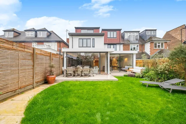 Shottfield Avenue, East Sheen, SW14, photo 3