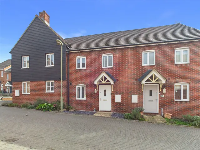Hillside View, Chinnor, OX39, photo 1