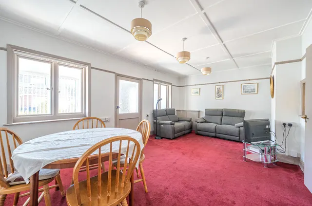 Lancing Park, Lancing, BN15, photo 2