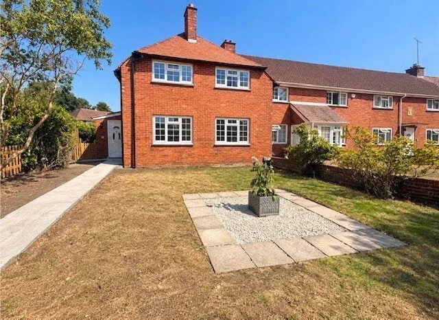 Lansdowne Close, Romsey, SO51, photo 1