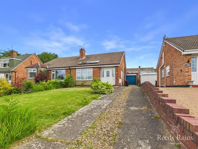 Oakenshaw Drive, Middlesbrough, TS5, photo 1