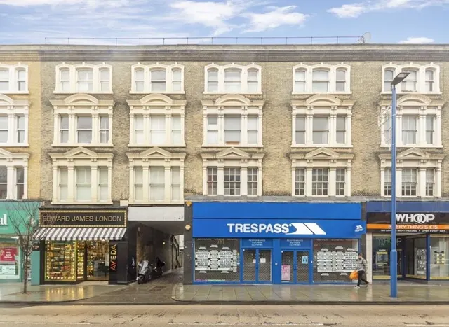 Putney High Street, Putney, SW15, photo 1
