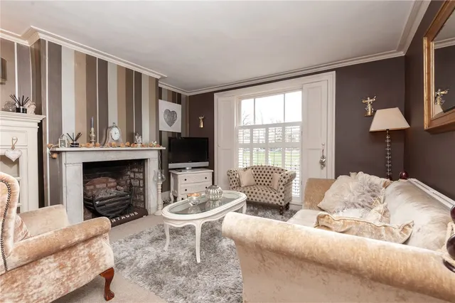The Green, Twickenham, TW2, photo 3