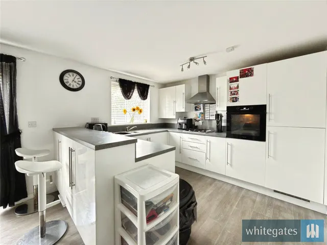 Hardy Close, Orrell Park, L20, photo 2