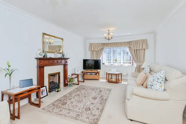 Photo 3 — Harrow Close, Leicester Forest East, Leicester