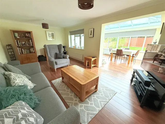 Photo 3 — Wyville Road, Frome, Somerset BA11 2BS