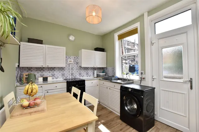 Newall Street, Littleborough, OL15, photo 3