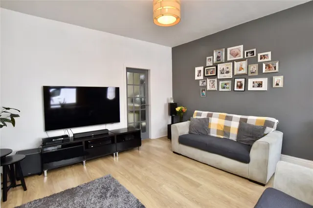 Newall Street, Littleborough, OL15, photo 2