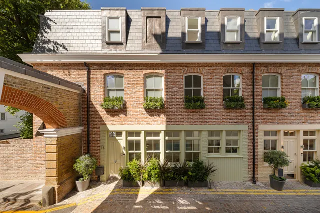 Lexham Mews, Kensington, W8, photo 1