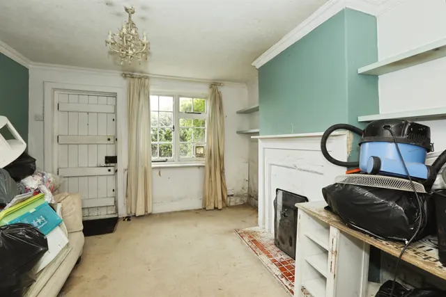 Elm Grove, Cowfold, RH13, photo 3