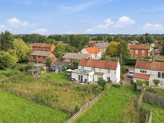 Croft View in Edingley, Character Cottage with Countryside Views & Separate Parking, photo 1